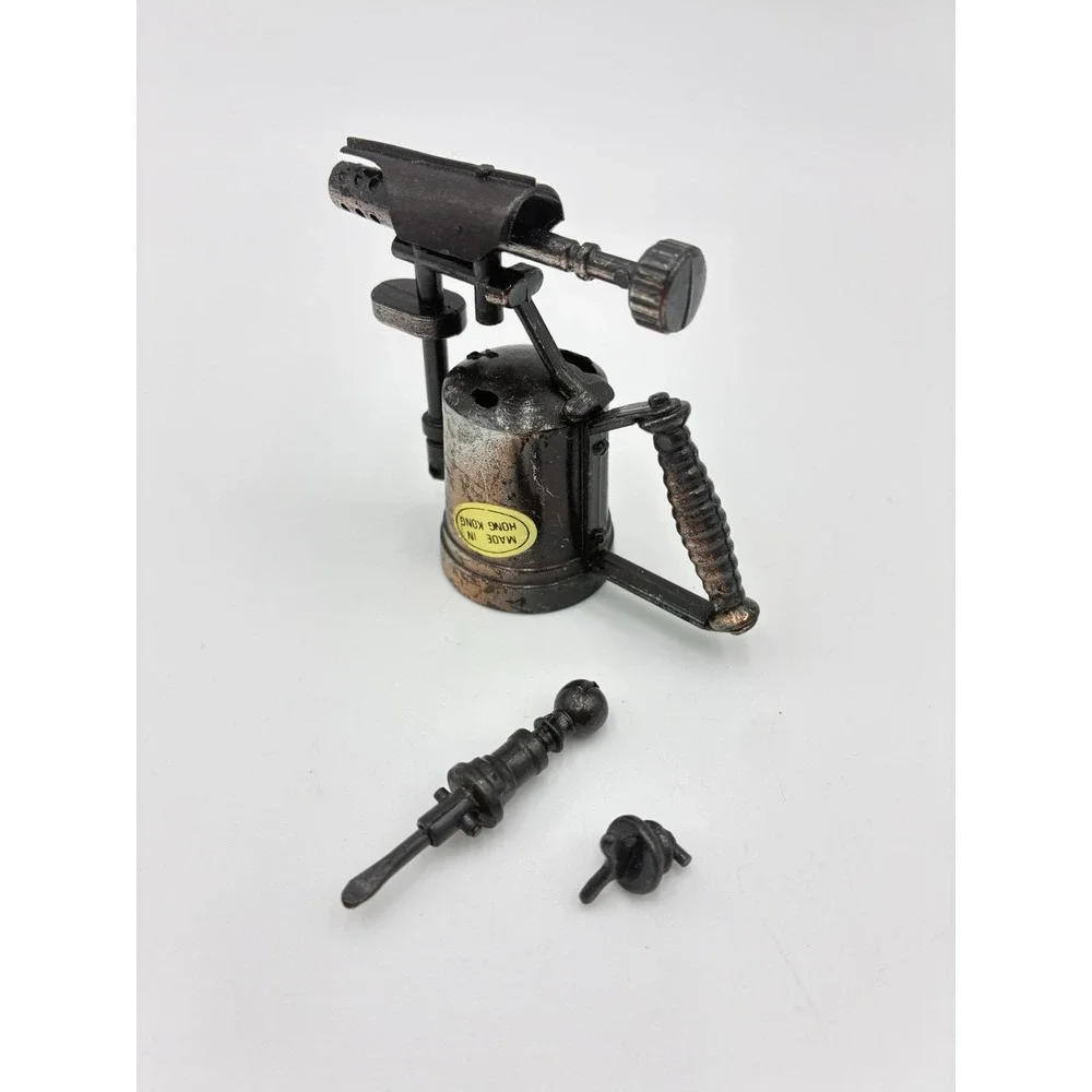 Miniature Sprayer Can Die Cast Pencil Sharpener 8784